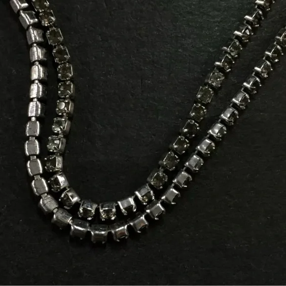 Authentic Christian Dior Logo Plate Rhinestone Silver Tone Pendant Necklace - Picture 5 of 16